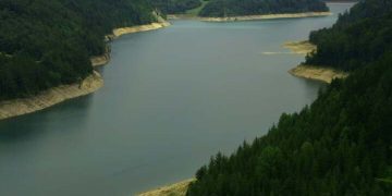 Zaovinsko-jezero-Tara