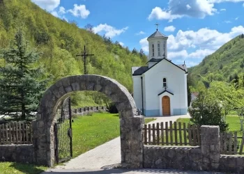 crkva-u-ljubisu